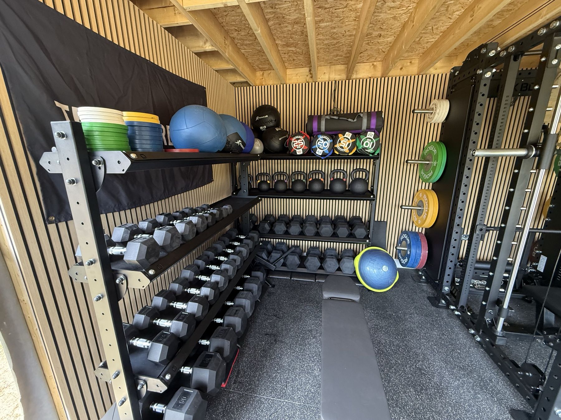 Dumbbell and kettlebell wall